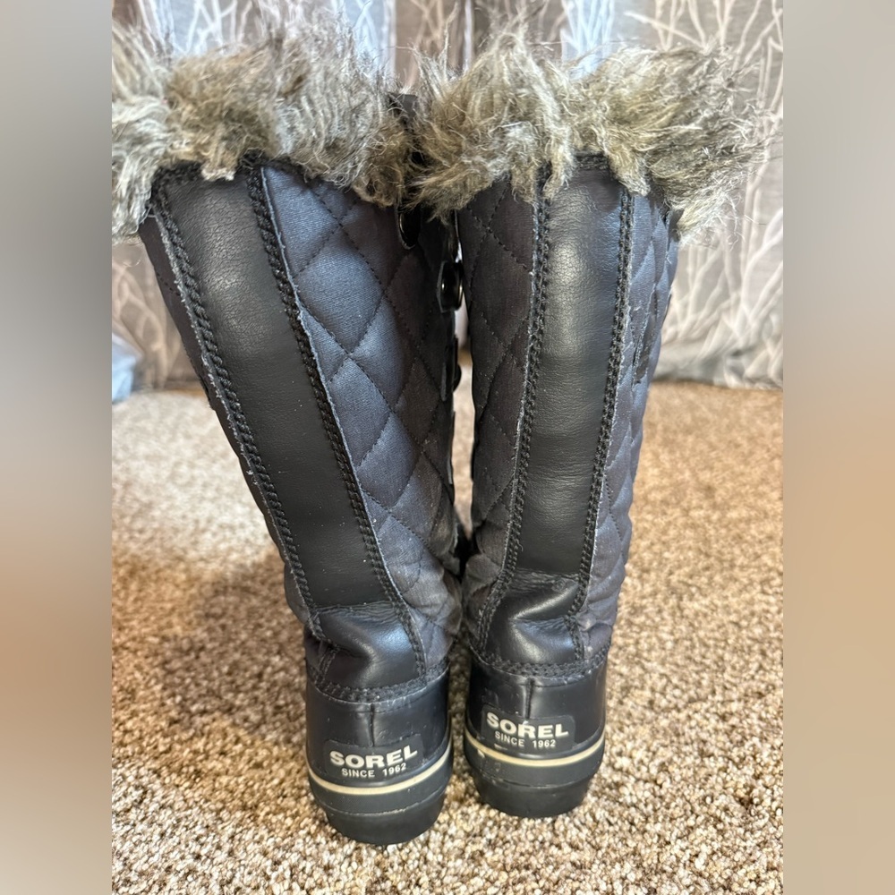 Sorel Tofino Quilted Black Faux Fur Winter Snow Boots Lace Up 9M LL 1846-011​ - Picture 5 of 8